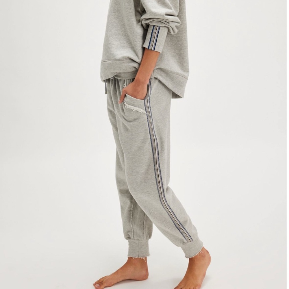 NWT Free people Going for it lounge joggers xs